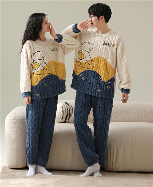 ペア パジャマ 冬 もこもこ 結婚祝い.jpg