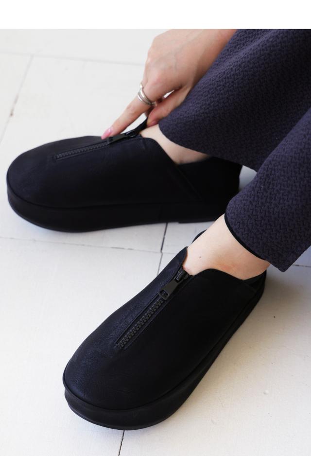 いま大注目の【お洒落×体幹】スリッポン レディース 送料無料・再再販。メール便不可