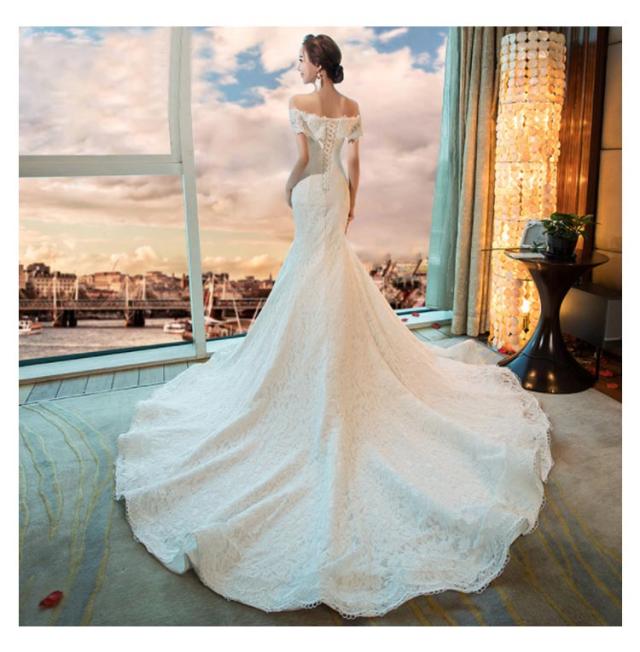 マーメイドライン トレーン付き ホワイト ドレス ウェディング