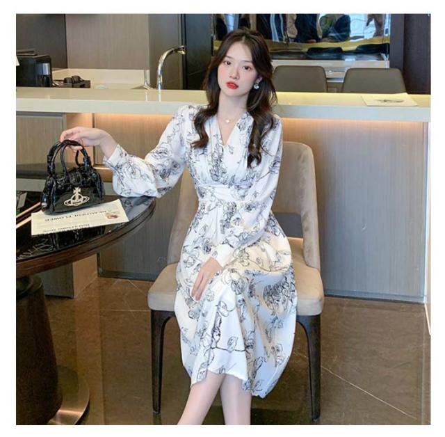 セブンテン花柄ワンピース XS セブンテン花柄ワンピース XS 再入荷