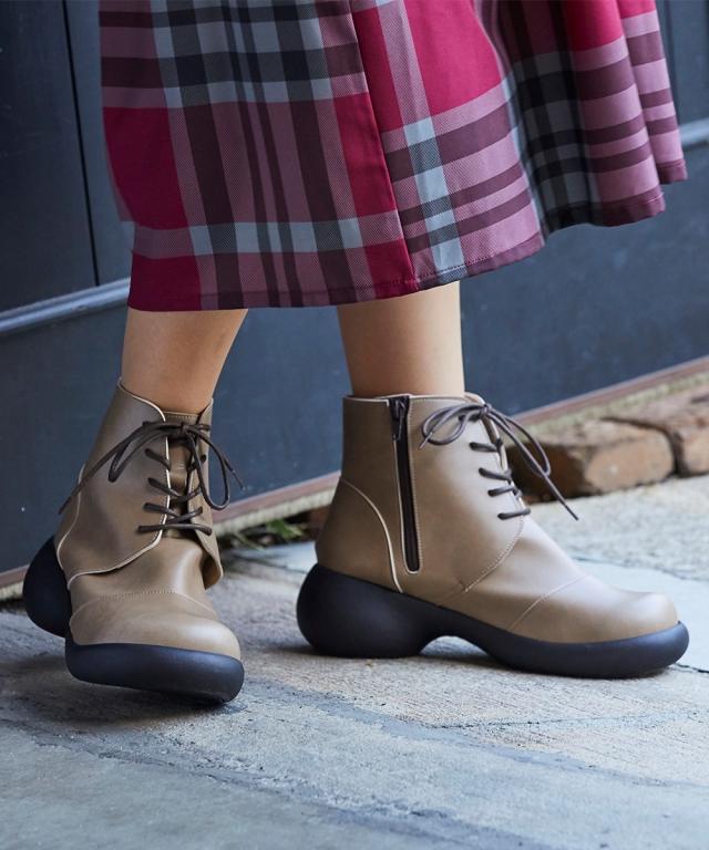 リゲッタ 大きいサイズ レディース スマイル レース アップカジュアル ブーツ ゆったりワイズ 22.0〜22.5/23.0〜23.5/24.0〜24.5/25.0〜25.5cm ニッセン nissen