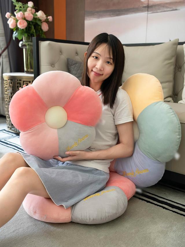 花座布団　34 c3-cushion28.jpg