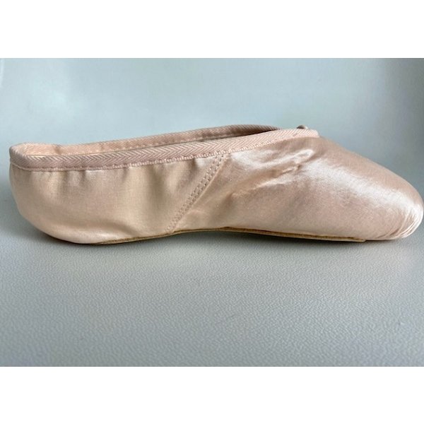 バレエ トウシューズ ギャンバ Gamba 97 外反母趾の方におすすめの通販