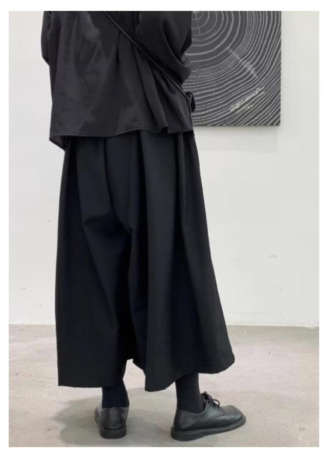 人気 モード系 袴パンツ 黒 ガウチョ スカーチョ アンクル サルエルパンツ ワイドパンツ クロップドパンツ ロック系 HARE minsobi 系 ワイドパンツ メンズ クセになる開放感。 ガウチョパンツ 変形
