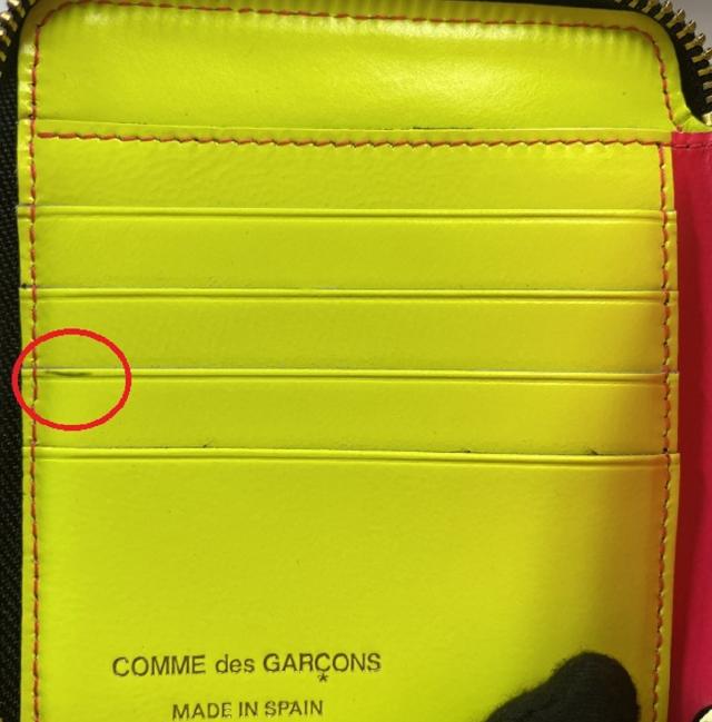 ラウンド 二つ折り財布