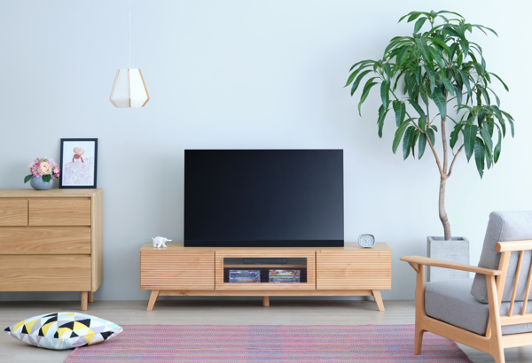 北欧風 ナラ材 オイル仕上げ テレビボード 幅150cm ガラス扉 引き出し収納 北欧風 ナラ材 オイル仕上げ テレビボード 幅150cm ガラス扉