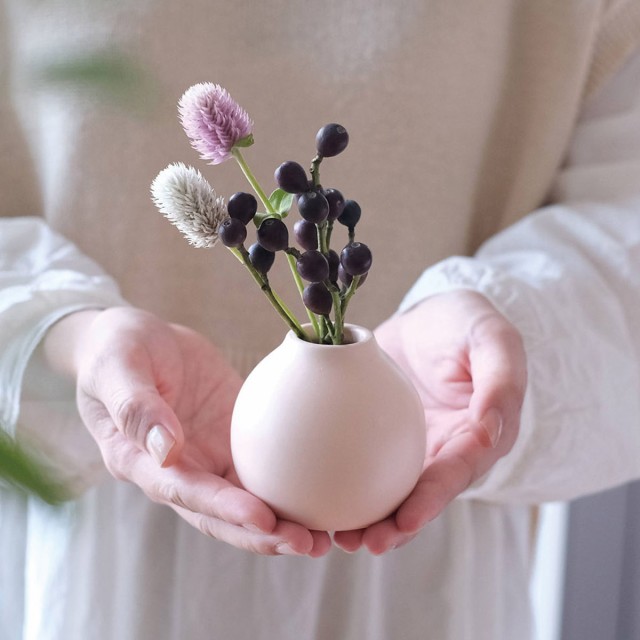 花瓶 ミニメロウベース 陶器 直径7.5×高さ7cm （ 一輪挿し 花びん