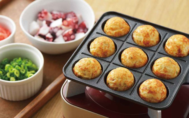 Amazon | 14穴 たこ焼きメーカー たこ焼きパン 焦げ付き防止