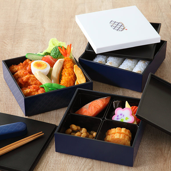 最大1000円offクーポン配布中 お弁当箱 重箱 3段 米もん 2280ml 3段重 2 3人用 オードブル重 大人数 オードブル 弁当箱 ファミリの通販はau Pay マーケット お弁当グッズのカラフルbox