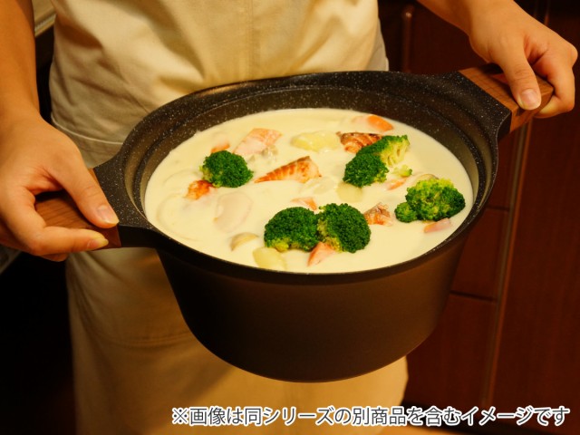 お得日本製 両手鍋 24cm IH対応 ガラス蓋付き ララミー ( 鍋 なべ 両手なべ 調理鍋 IH ガス火 ガス火対応 24センチ 蓋付き フタ付き ふた付き ガラの通販はau PAY マーケット - インテリアパレット|商品ロッ 爆買い安い