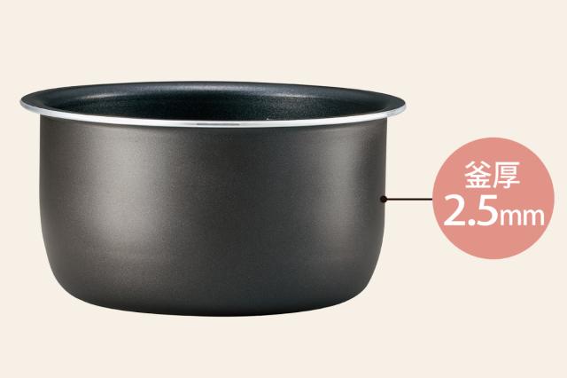 象印 マイコン炊飯器 3合炊き 極め炊き 小容量 （ ZOJIRUSHI 象印マホービン 3合 ジャー 保温 厚釜 2.5mm 高火力 豪熱沸とう ごはん 白米 麦ごはん 雑穀米 無洗米 しゃもじ付き 調理家電 キッチン家電 ）