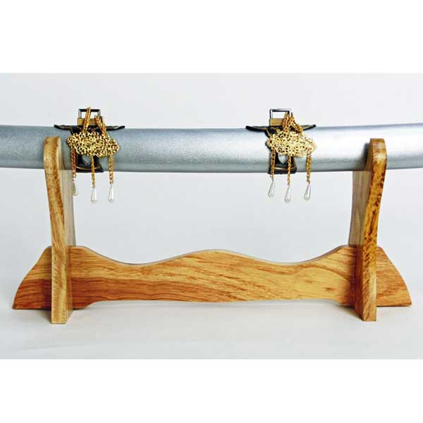 刀掛け台　無垢材　刀台　日本刀　武具 刀掛け 無垢材 刀掛台 原木 刀置き 剣置き 木 刀かけ台 木製