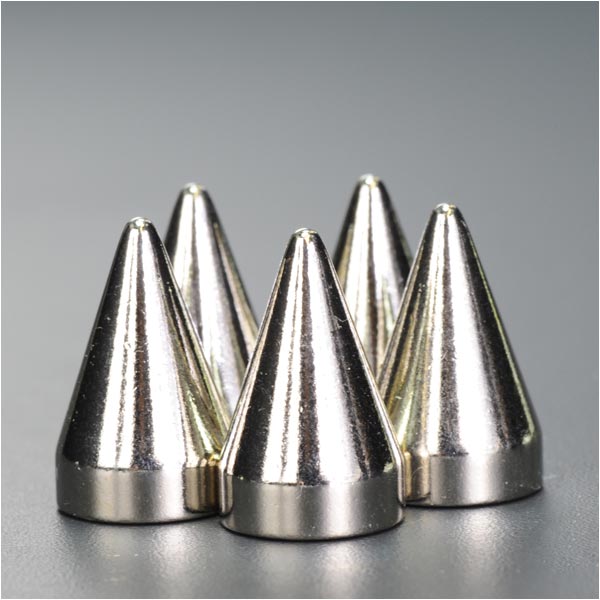 コーンスパイクスタッズトゲ16mm