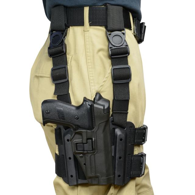 BLACKHAWKレッグホルスターSerpaL3P220/2262重ロック右利き用430606