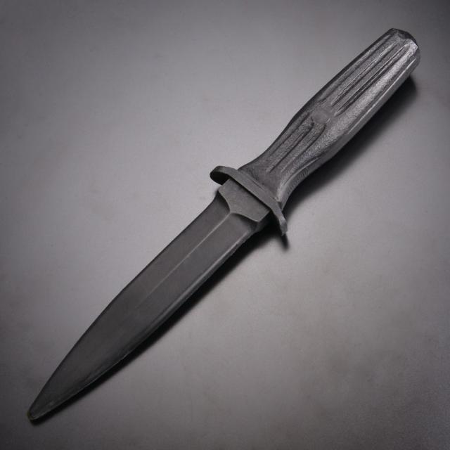 BLUEGUNSトレーニングナイフダガーブラック