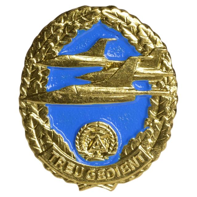 ドイツ軍放出品ピンバッジNVA東ドイツ空軍