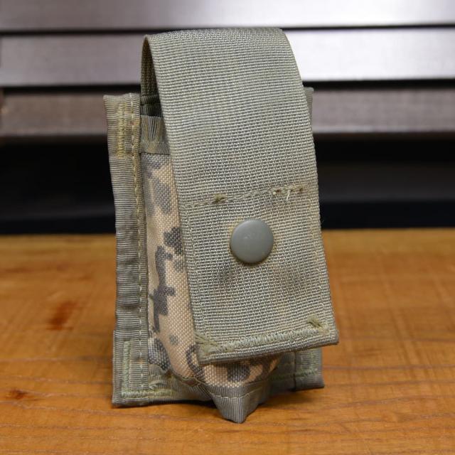 米軍放出品グレネードポーチMOLLEII40MMACU/UCP迷彩