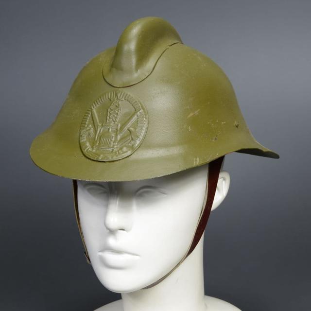 旧ソ連消防隊放出品ヘルメットスチール製1970年代OD