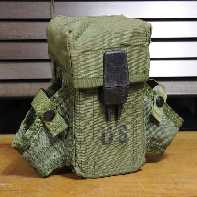 米軍放出品ライフルマガジンポーチM16自動小銃30連用M4/AR15ALICE装備