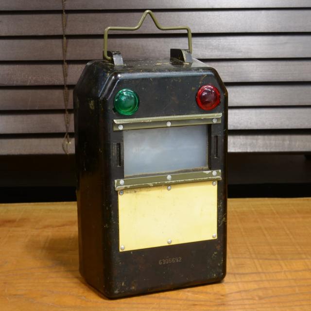 チェコ軍放出品シグナルライト懐中電灯ベークライト