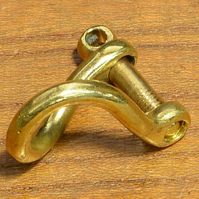 ツイストシャックル真鍮パーツねじ込み式