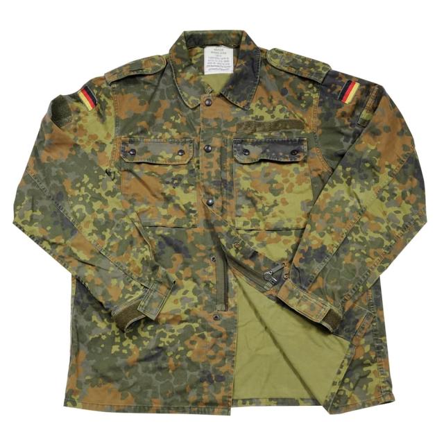 ドイツ軍放出品コンバットジャケット国旗パッチ付きフレクター迷彩