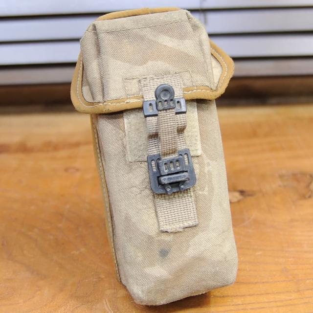 イギリス軍放出品ライフルマガジンポーチPLCE装備L85/M4/AR15対応デザートDPM迷彩