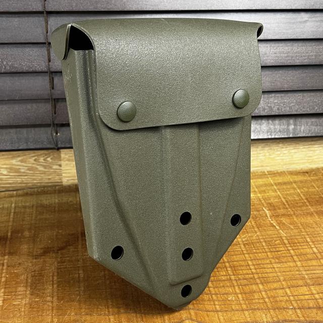 米軍放出品三つ折りショベルケースG.I.仕様プラスチック製