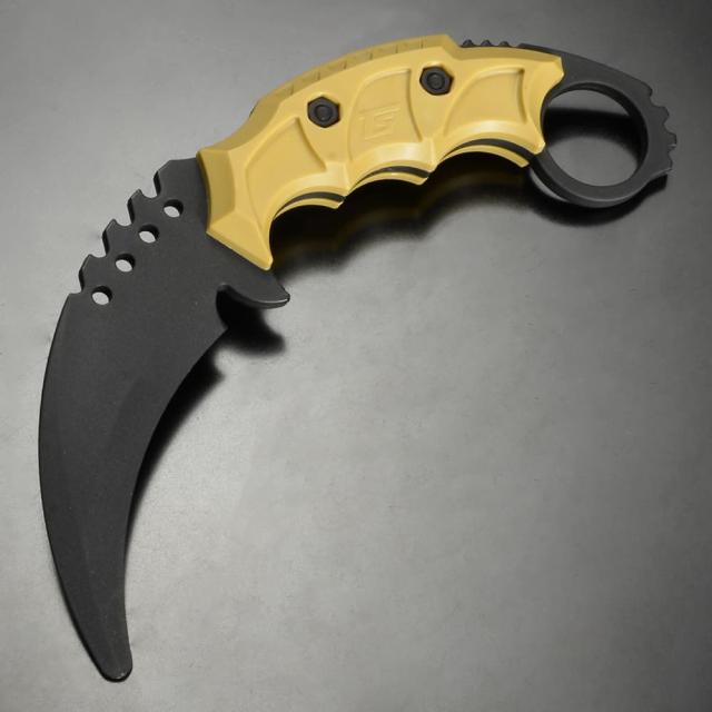 TSBLADESダミーナイフBLACKHORNETG3カランビット型ポリマー製