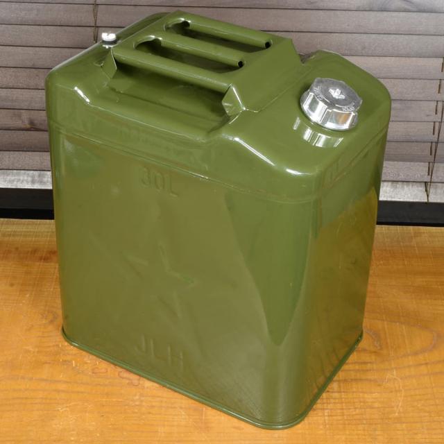 携行缶スチール製オリーブドラブ色ノズル付