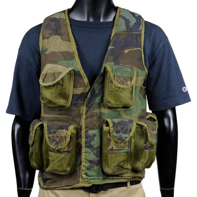 トルコ軍放出品タクティカルベスト迷彩リアポケット付
