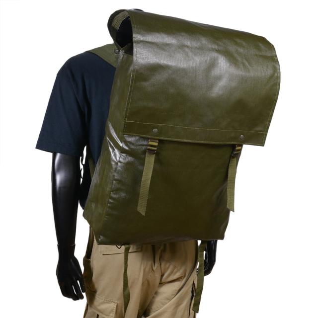 チェコ軍放出品M85バックパックPVCハーネス付