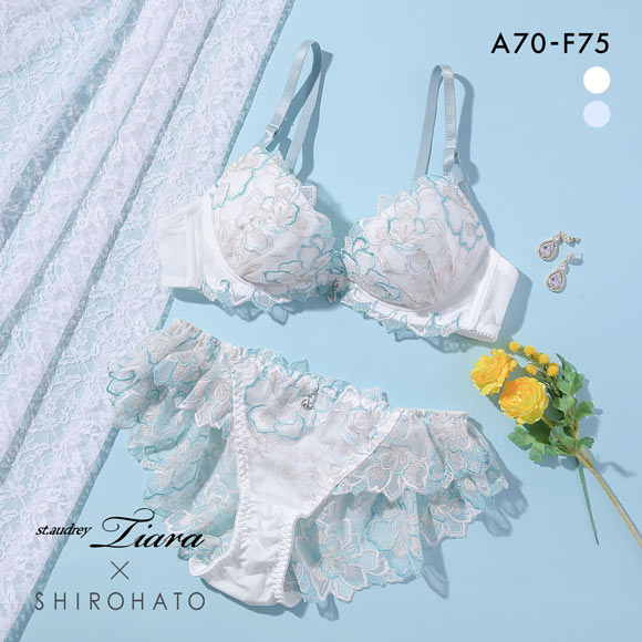 セントオードリーティアラ