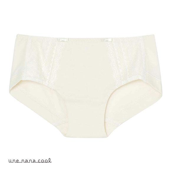 ウンナナクール