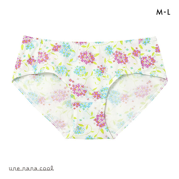 ウンナナクール