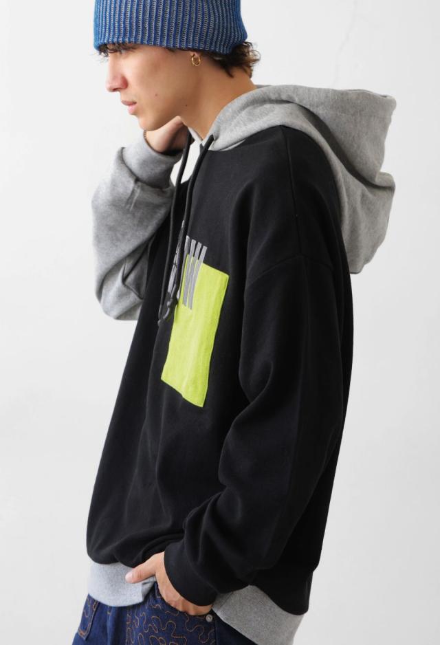 切替 ロゴ フーディー ユニセックス オーバーサイズ 送料無料・メール便不可 秋新作