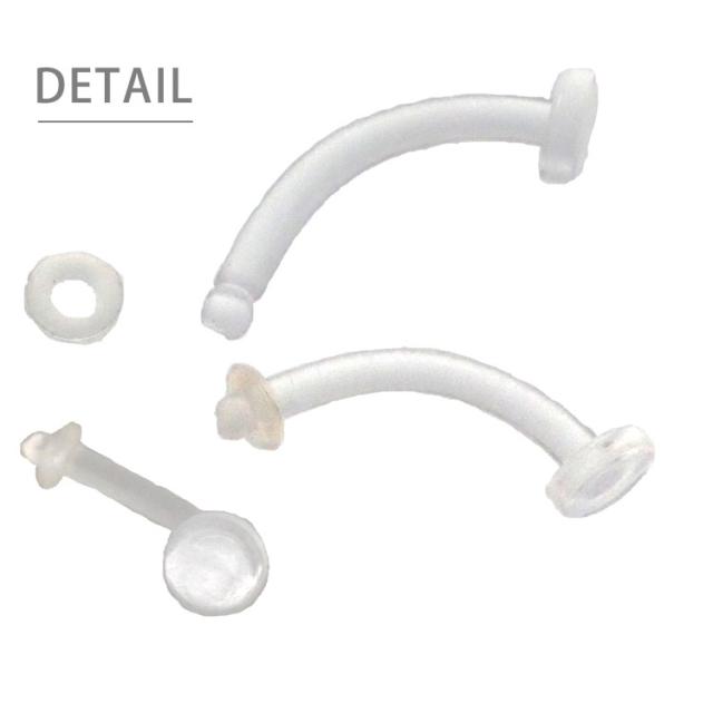 ボディーピアス