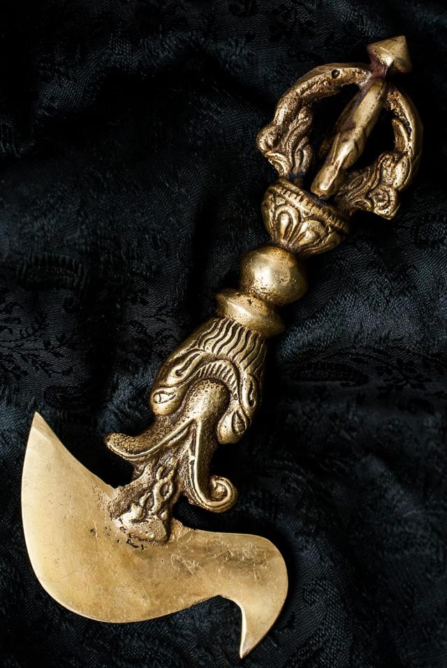 チベット密教法具 カルタリ ドルジェ　長さ20cm ヴァジュラ 金剛杵 インド チベット密教法具 カルタリ ドルジェ 長さ20cm ヴァジュラ 金剛