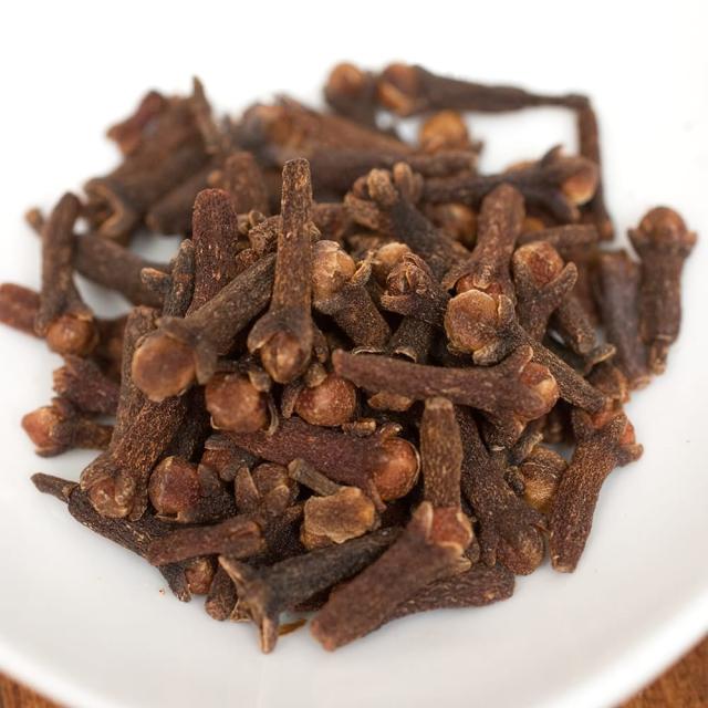 クローブ ホール Clove Whole 25g ボトル チョウジ スパイス クローブホール Tirakita インド カレー アジアン食品 エスニック食材の通販はau Pay マーケット インド アジアの雑貨と衣料 Tirakita