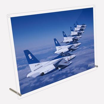 アクリル プレート 写真 航空自衛隊 ブルーインパルス T-4 編隊飛行 デザイン スタンド 壁掛け 両用 送料無料-1