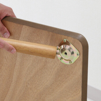 木の温もりを感じるコンパクトな60巾テーブル 組立家具 カイル 送料無料-6