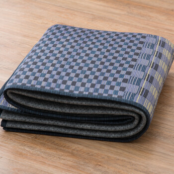 ラグ 水をはじくい草コンパクトラグ 約180×240cm 裏貼有 滑りにくい加工付き キハチ ブルー 送料無料-8