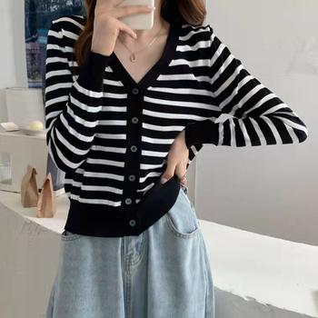 ボーダー柄 ニットカーディガン 送料無料 即日発送-7