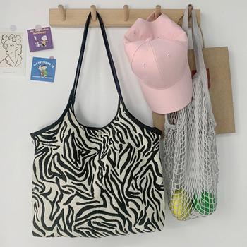 トートバッグ キャンバス ゼブラ柄 送料無料 即日発送-9