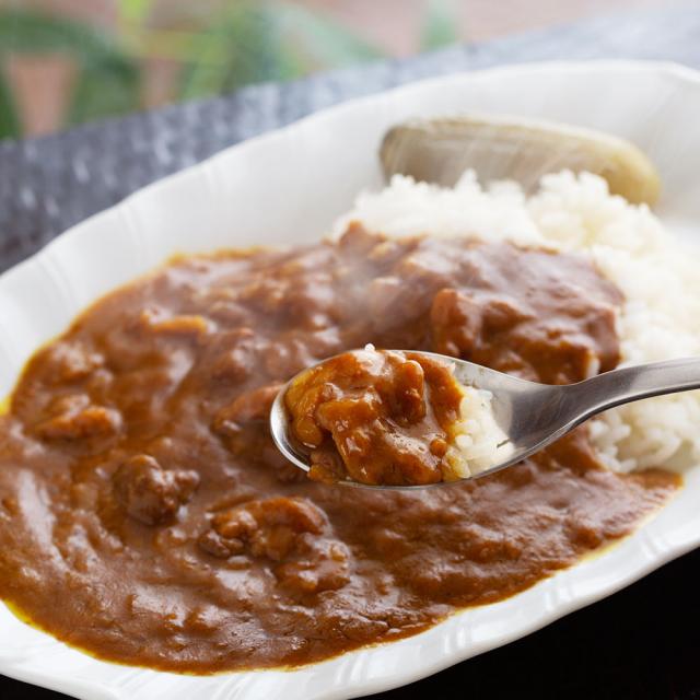 大阪 洋食Revo 和牛すじカレー レトルト 8箱 送料無料-4