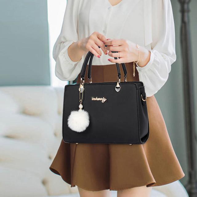 ショルダーバッグ ファーチャーム付き通勤 送料無料 即日発送-9