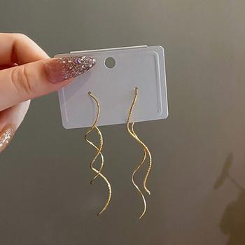 揺れるチェーンピアス ロングピアス 上品 送料無料 即日発送-9