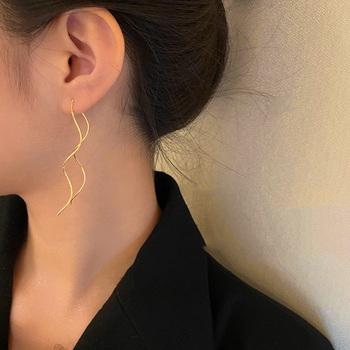 揺れるチェーンピアス ロングピアス 上品 送料無料 即日発送-3