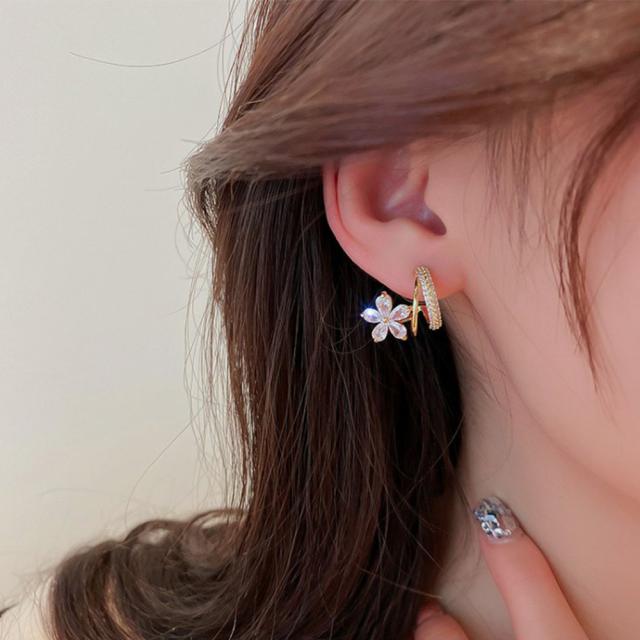 ピアス 花モチーフ レディース きらきら 送料無料 即日発送-4