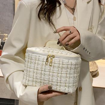 コスメポーチ大容量 使いやすい収納バッグ 送料無料 即日発送-3